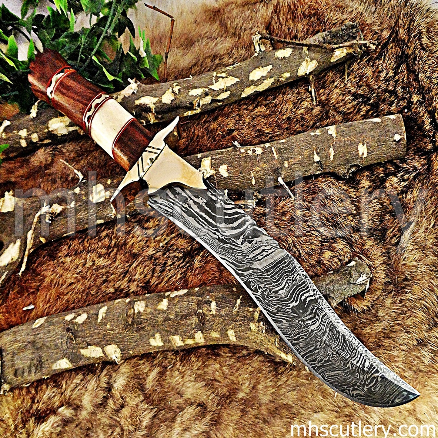 Custom Made Damascus Steel Hunter Bowie Knife With Brass Clip