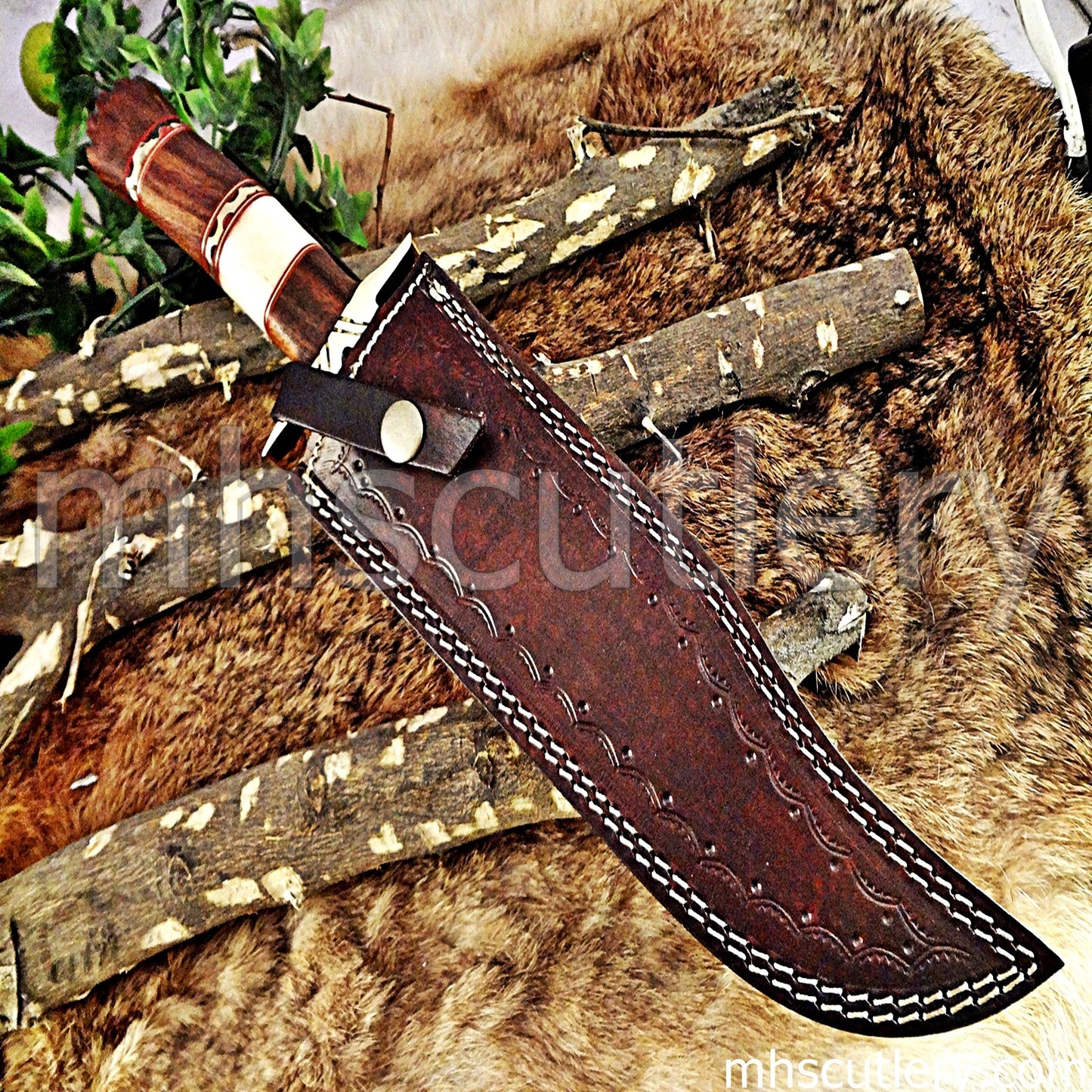 Custom Made Damascus Steel Hunter Bowie Knife With Brass Clip