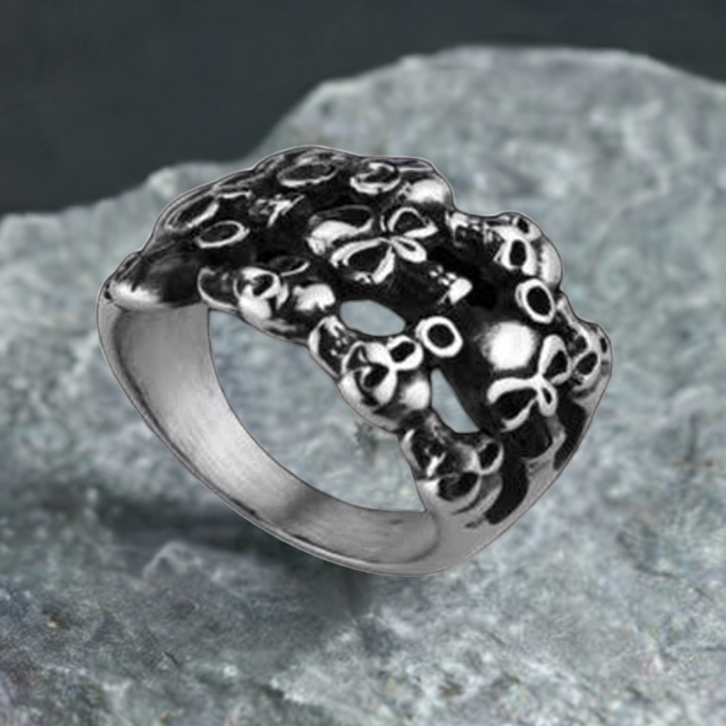 R118 Stainless Steel Many Face Skull Biker Ring