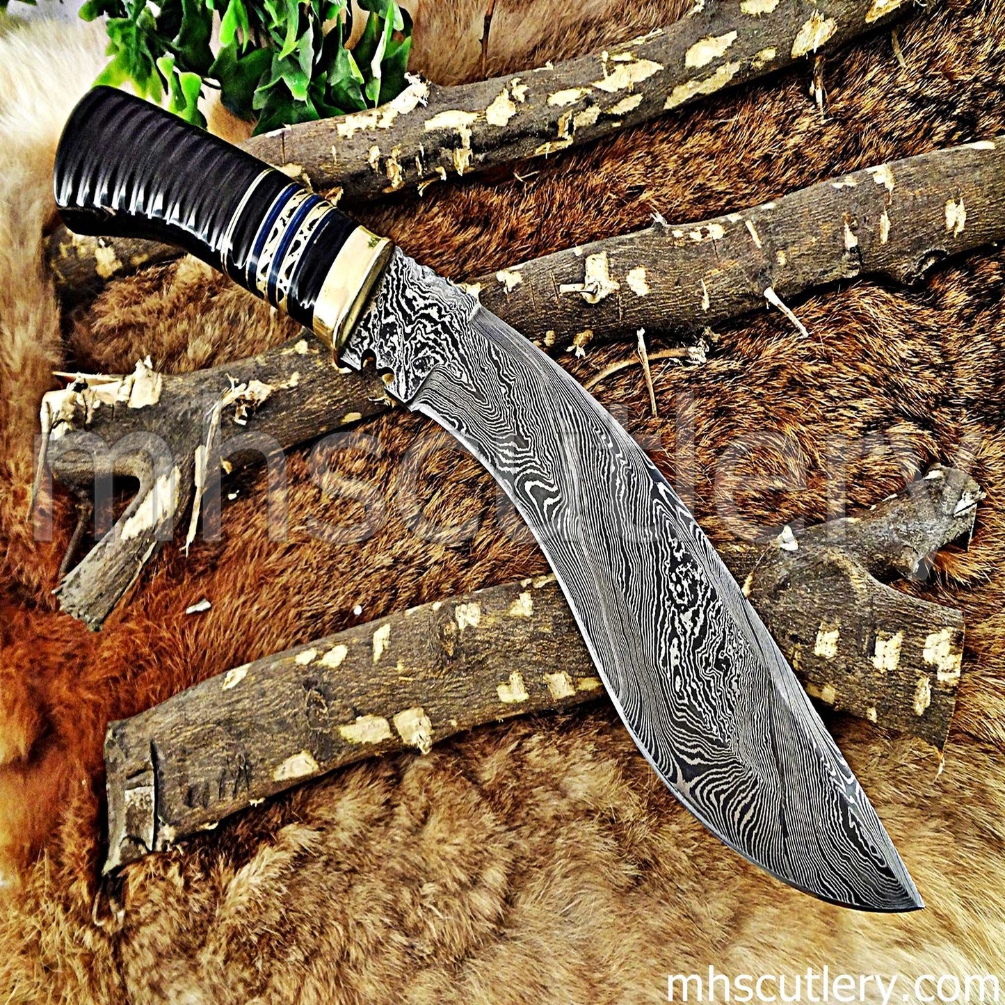 Custom Hand Forged Damascus Steel Hunter Kukri Knife