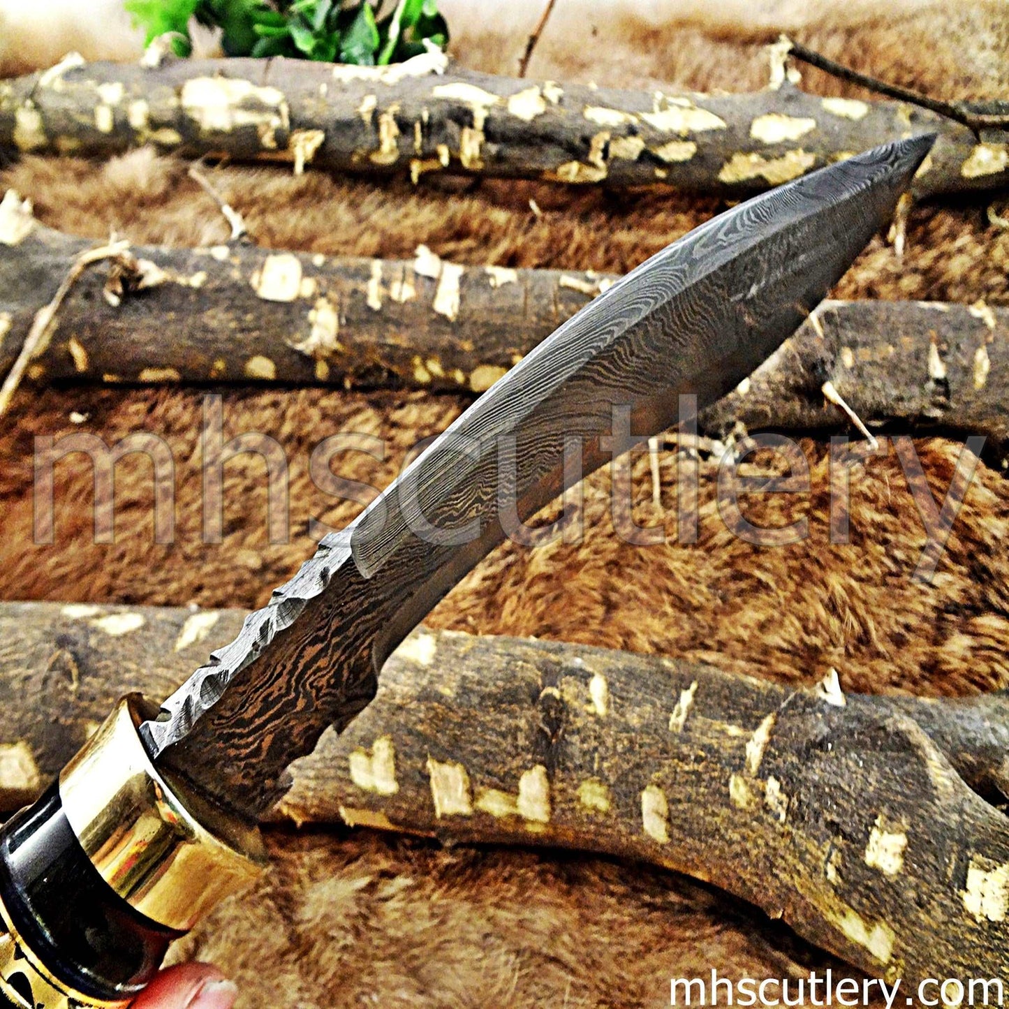 Custom Hand Forged Damascus Steel Hunter Kukri Knife