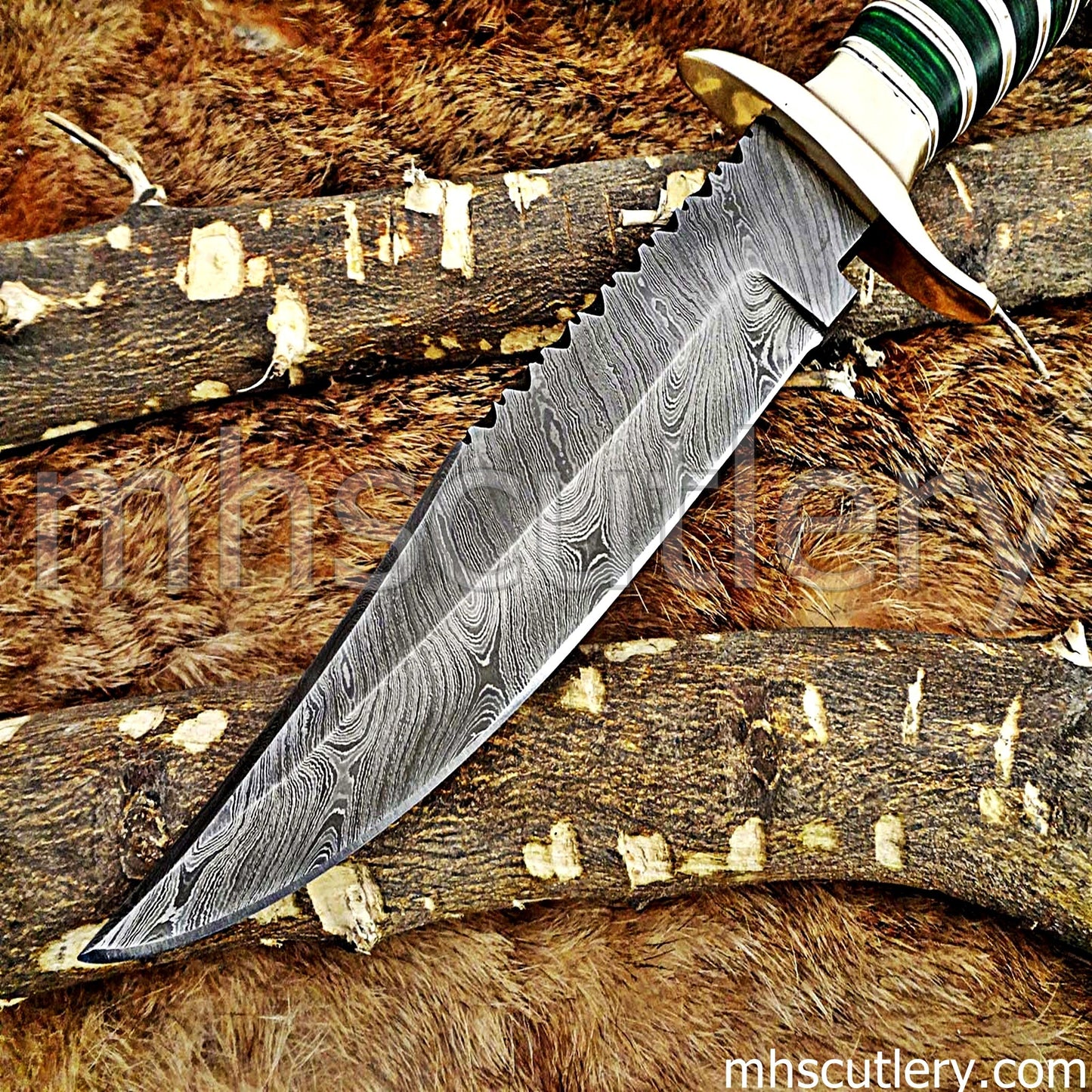 Custom Made Damascus Steel Hunter Bowie Knife