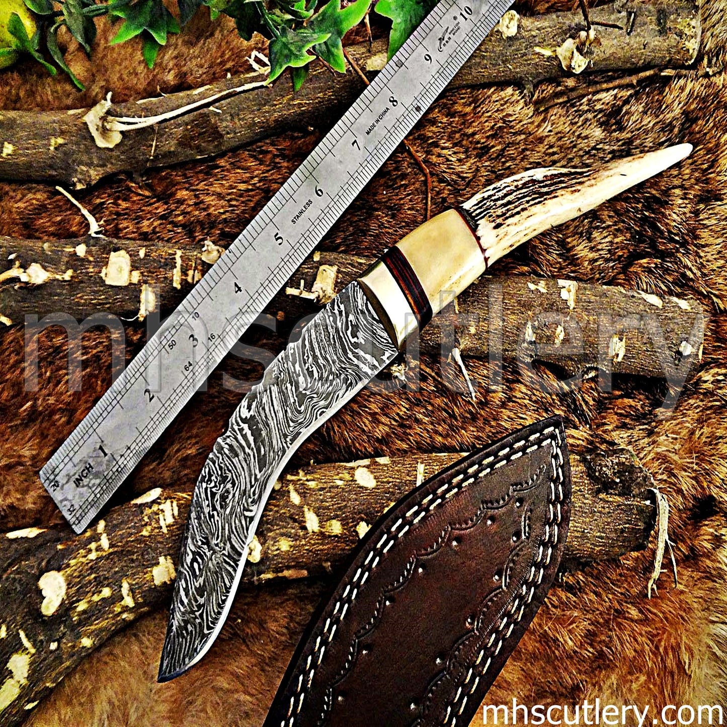 Handmade Damascus Steel Hunting Kukri With Antler Handle