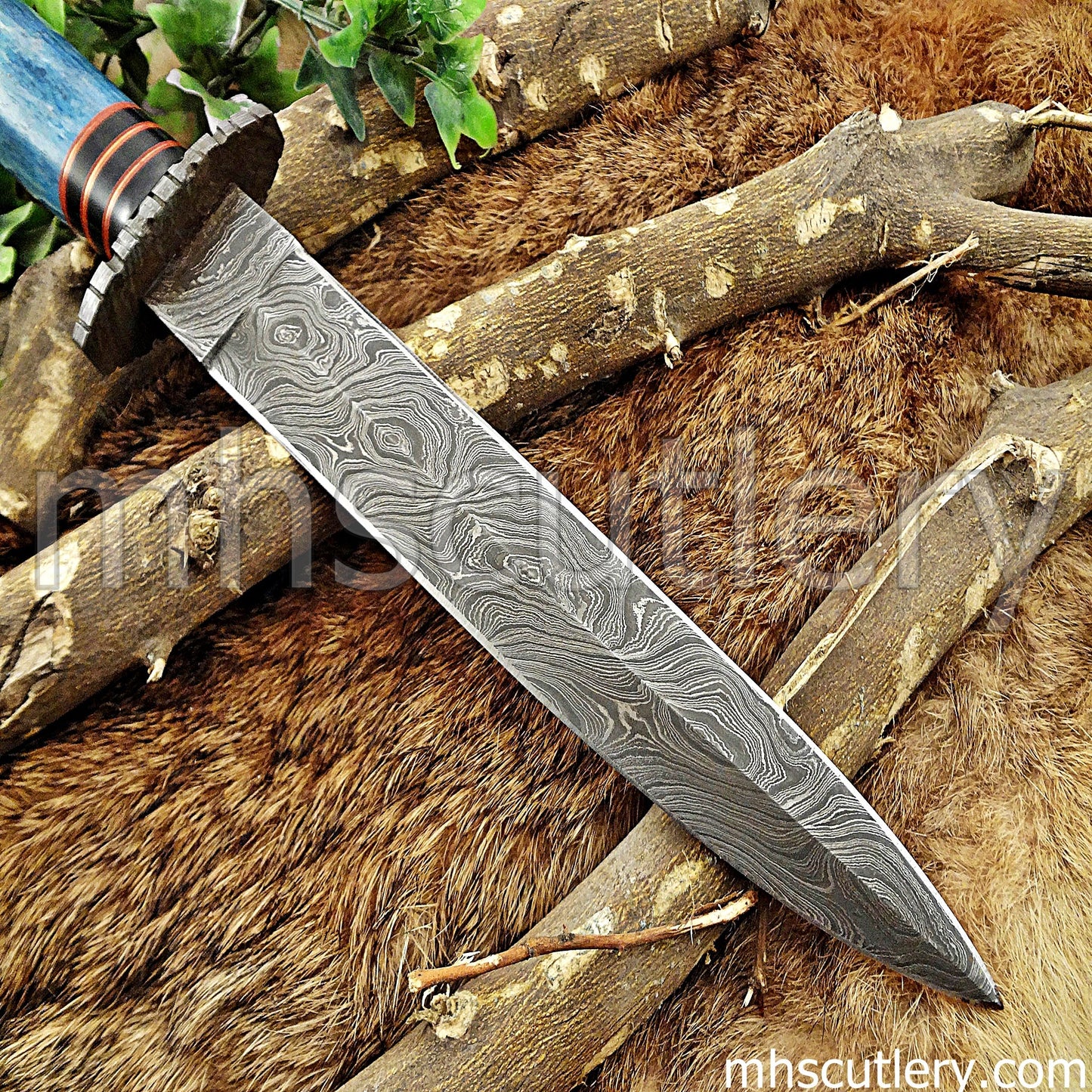 Hand Forged Damascus Steel Combat Dagger Knife