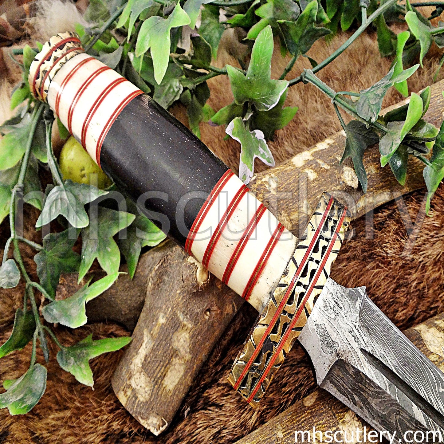 Custom Handmade Damascus Steel Spartan Dagger Knife