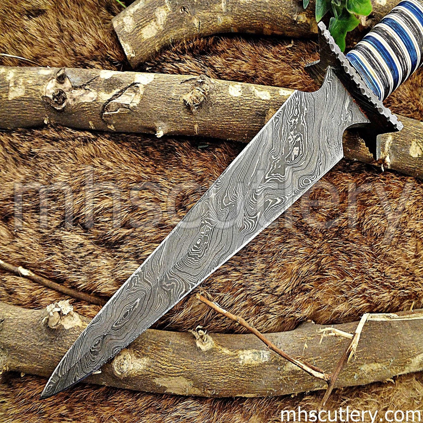 Custom Hand Forged Damascus Steel Survival Dagger