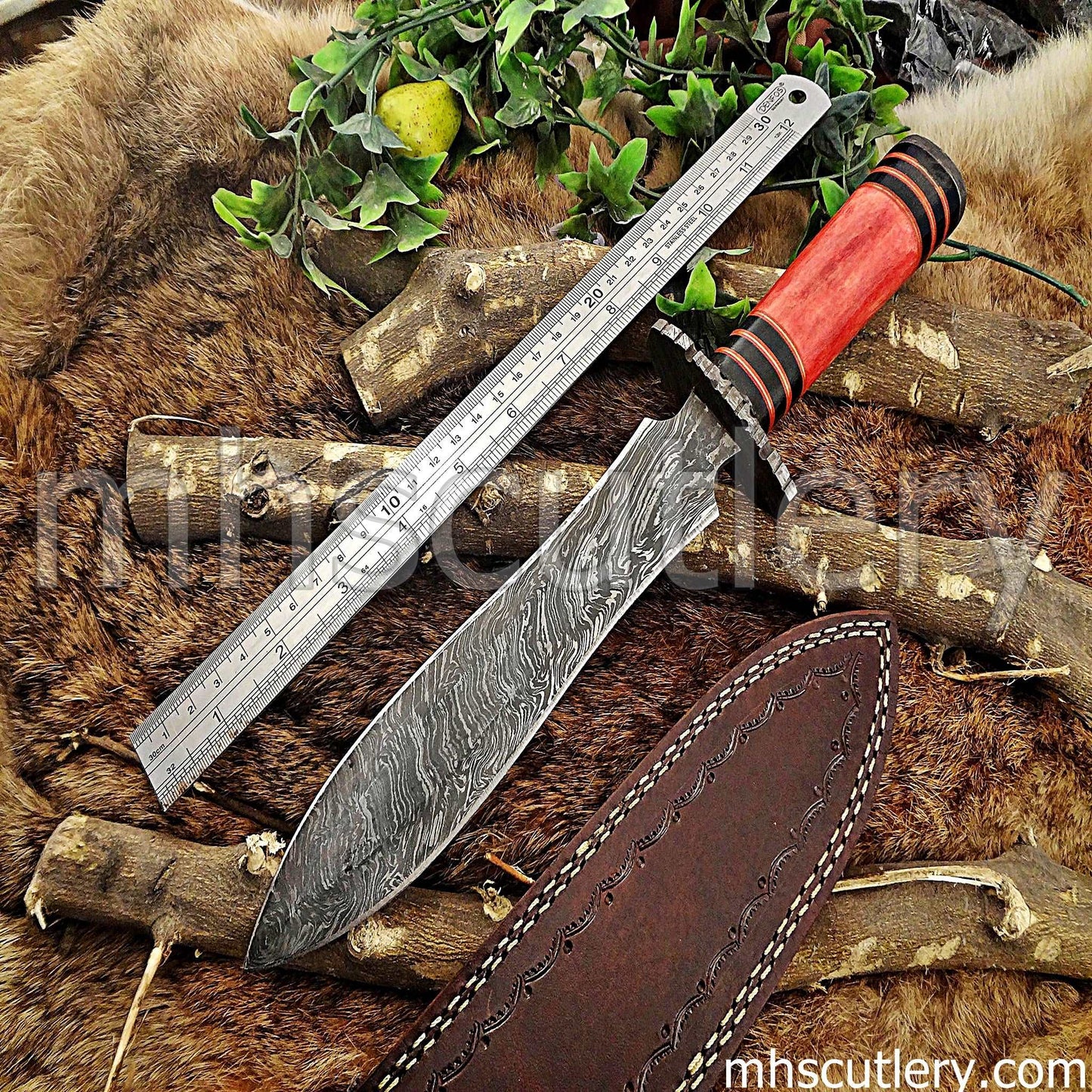 Custom Hand Forged Damascus Steel Hunters Dagger