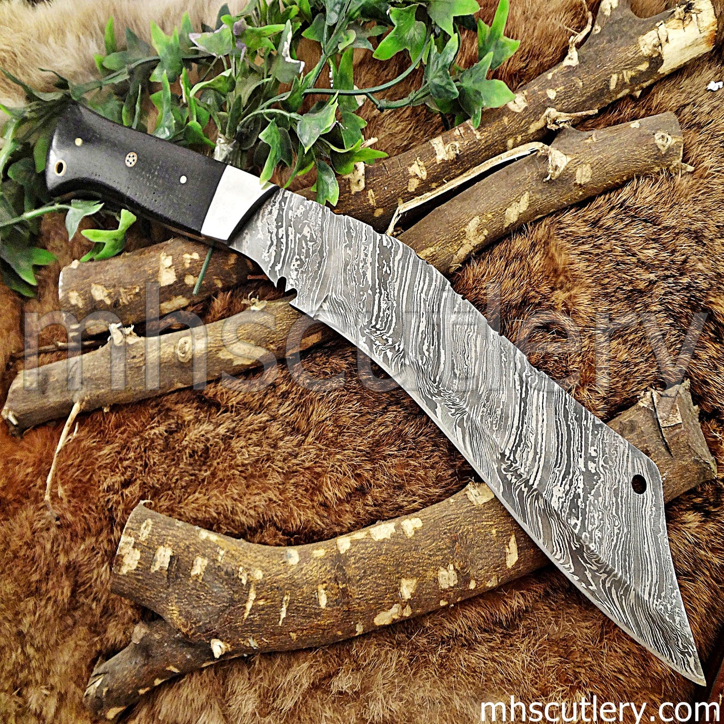 Damascus Steel Kukri Machete Knife / Bull Horn Handle