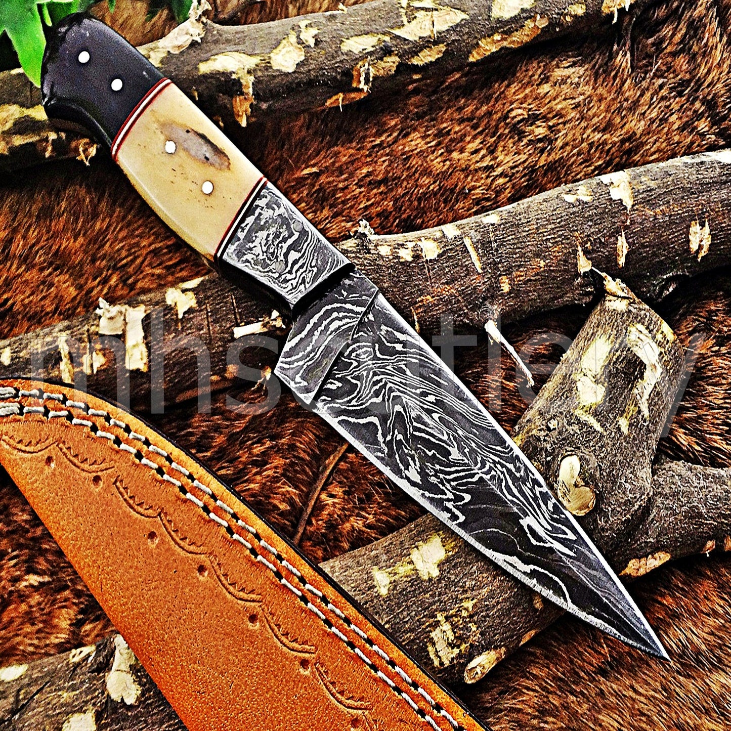 Damascus Steel Fixed Blade Hunting Skinner Knife