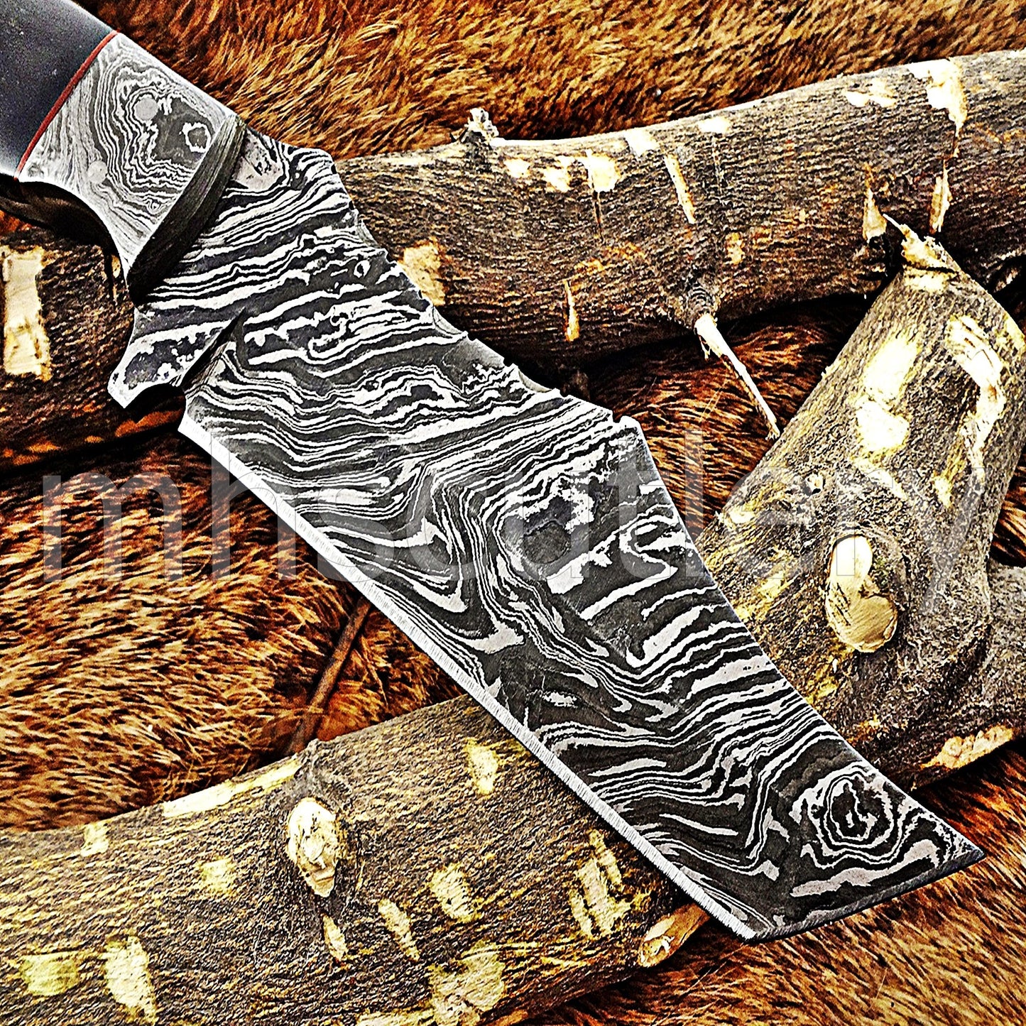 Hand Forged Damascus Steel Tanto Skinner Hunting Knife / Bull Horn