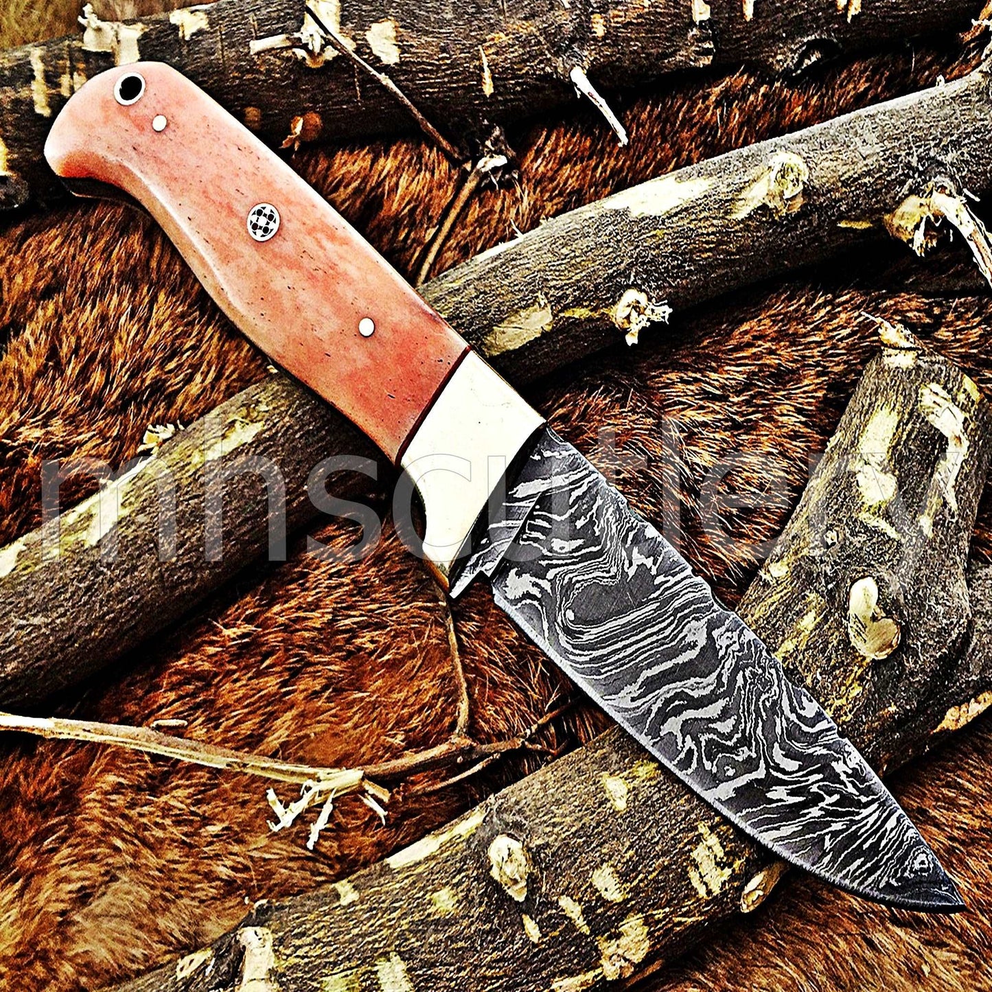 Custom Hand Forged Damascus Steel Hunter Skinner Knife / Pink Handle