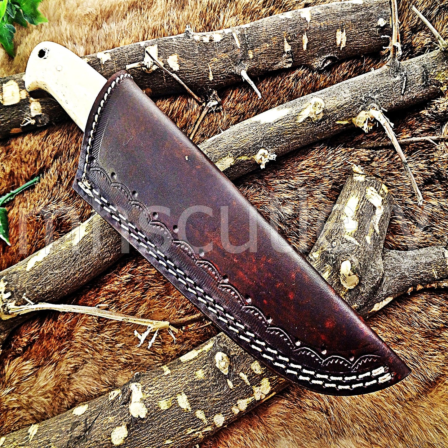 Damascus Steel Slim Skinner Knife / Bone Handle