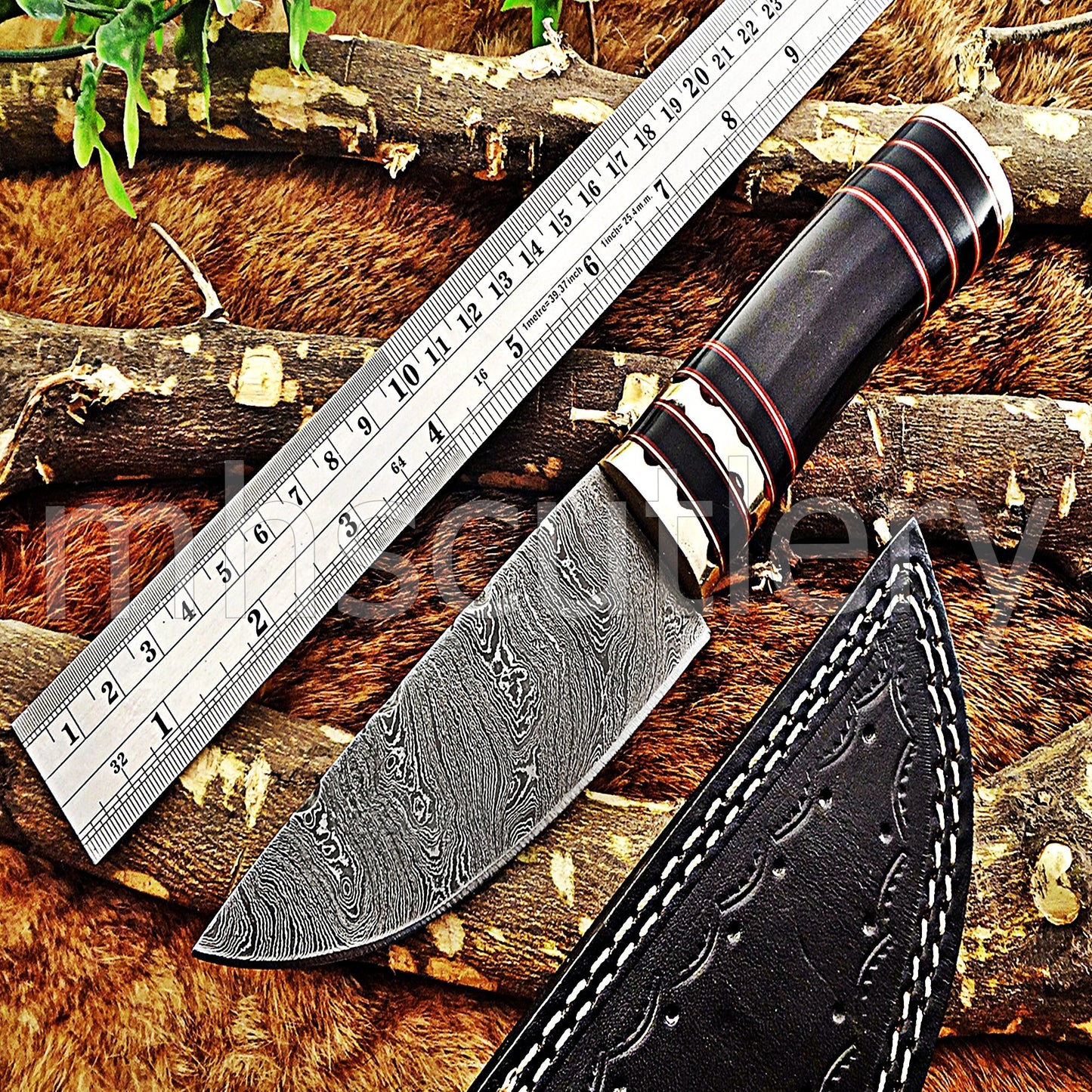 Damascus Steel Rat Tail Skinning Knife / Bull Horn Handle