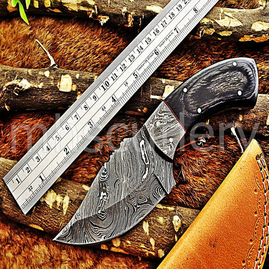 Custom Made Damascus Steel Mini Hunter Skinning Knife / Pakka Wood Handle