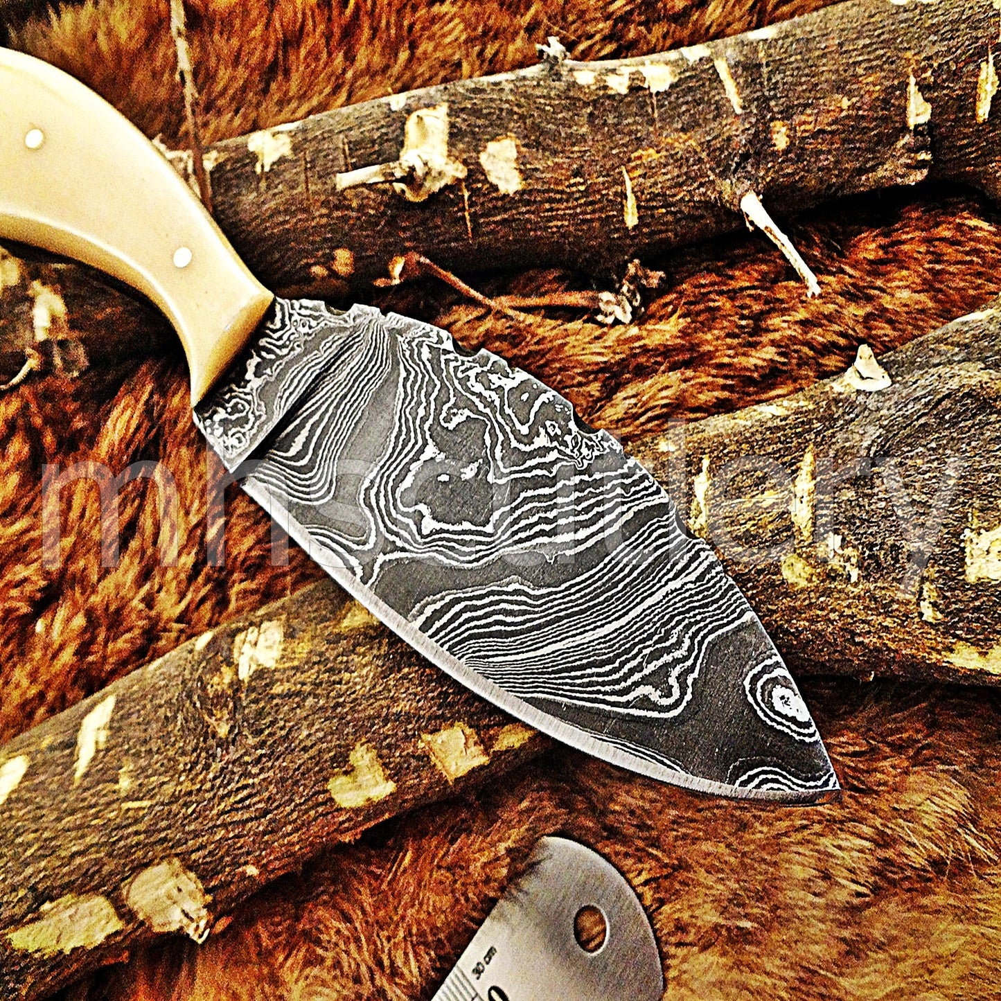 Custom Handmade Damascus Steel Skinner Knife / Bone Handle