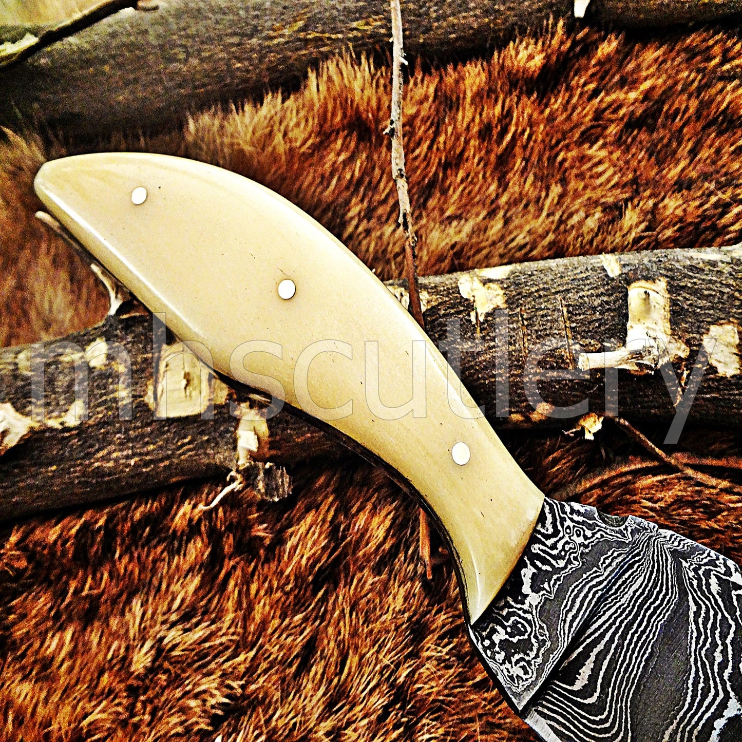 Custom Handmade Damascus Steel Skinner Knife / Bone Handle