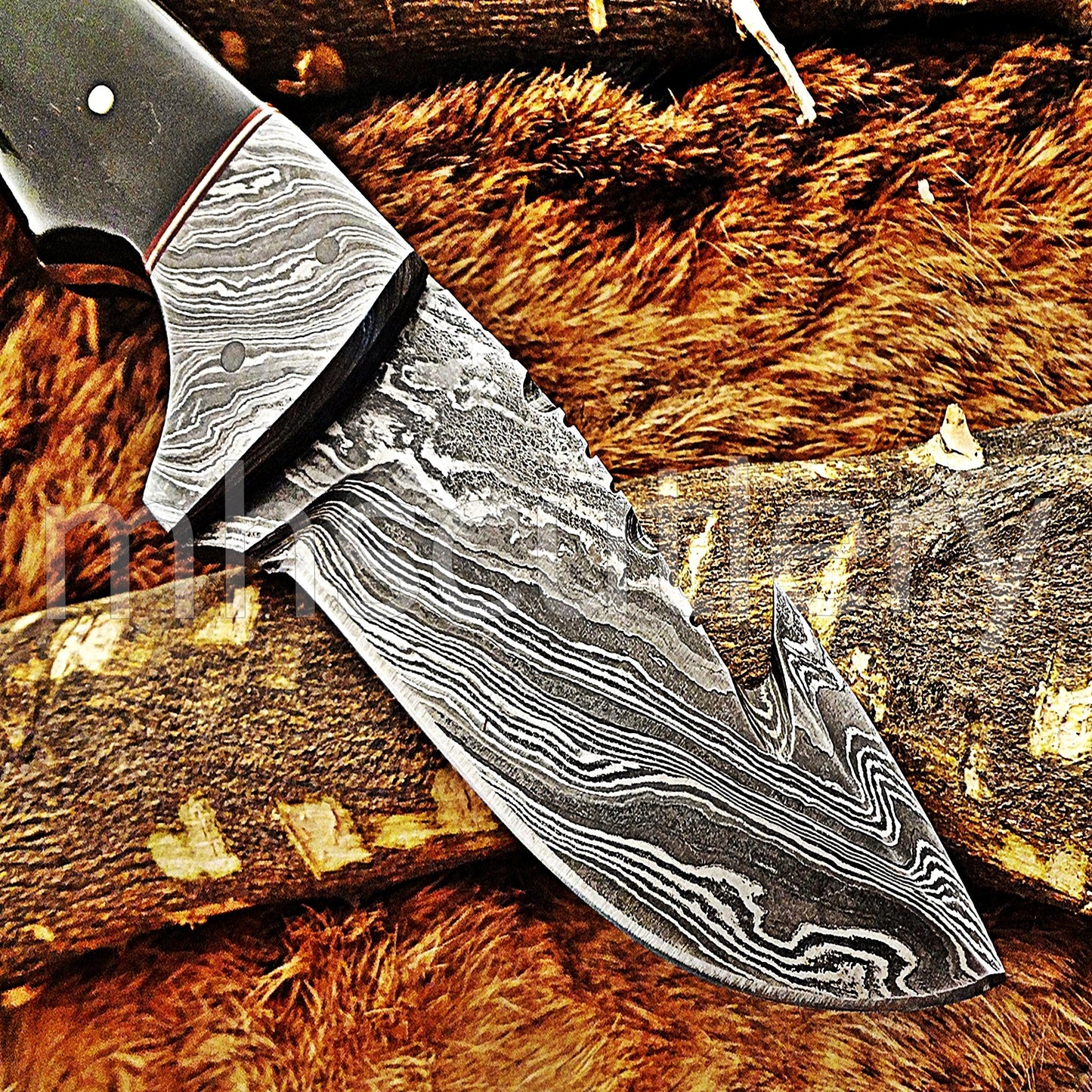 Damascus Steel  Gut Hook Skinner Knife / Bull Horn Handle