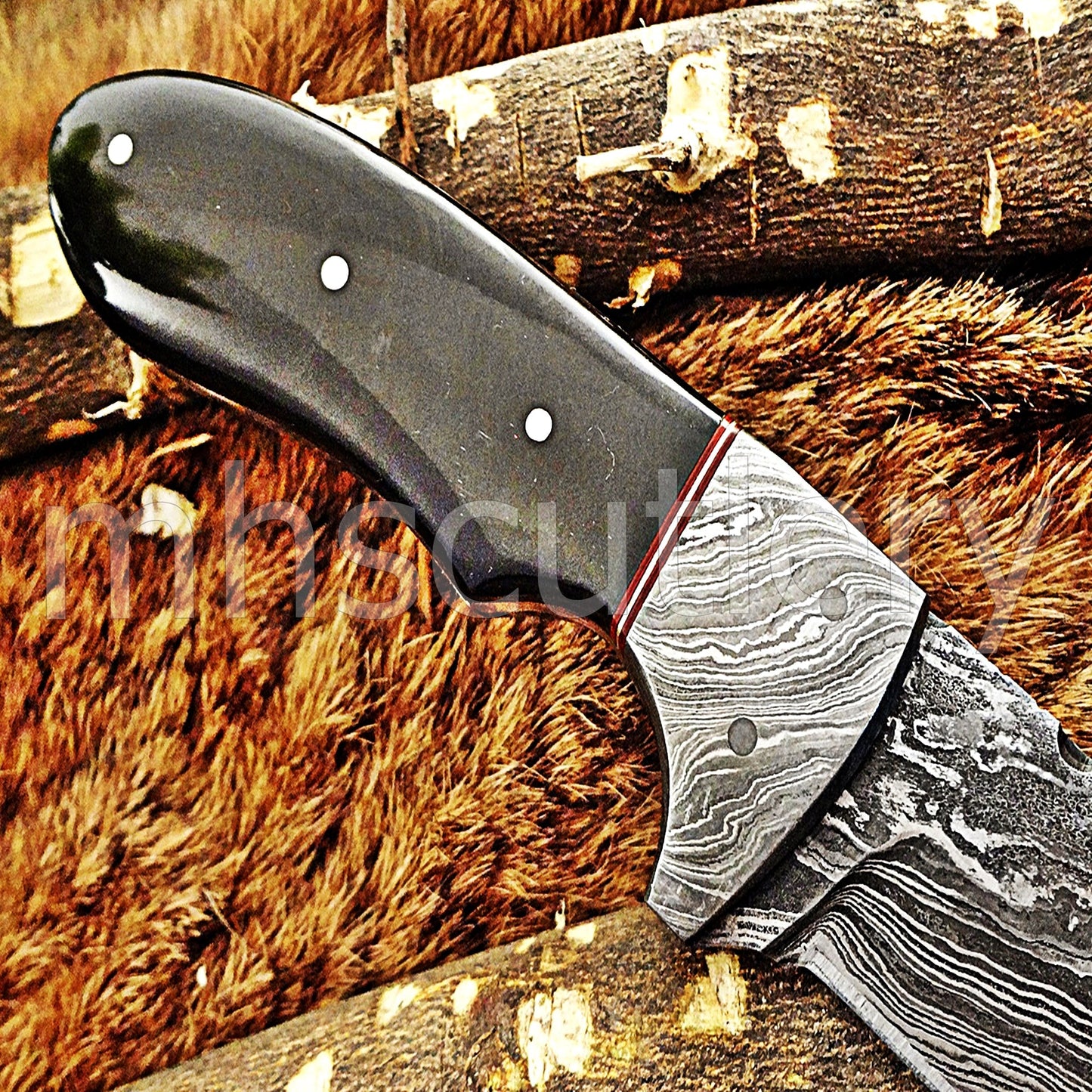 Damascus Steel  Gut Hook Skinner Knife / Bull Horn Handle