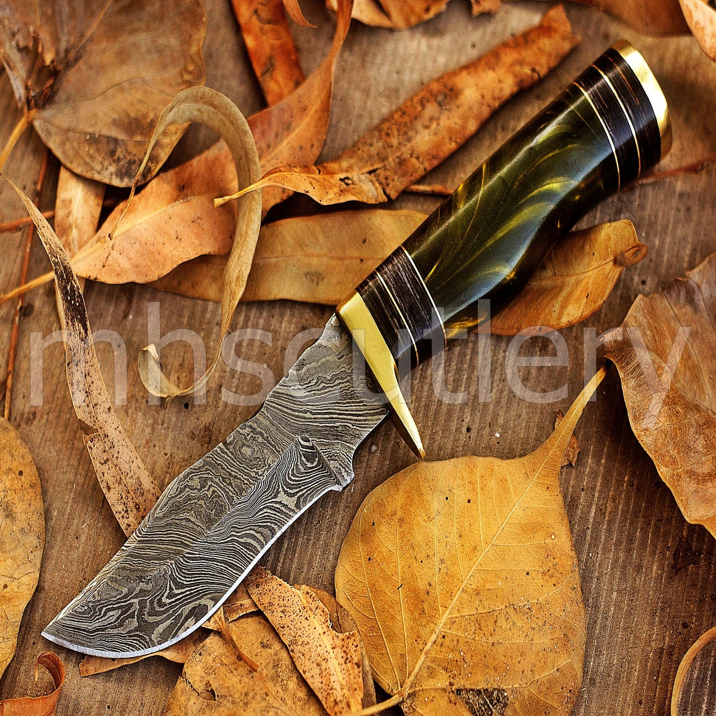 Hand Forged Damascus Steel Rat-Tail Skinning Knife With Resin Handle