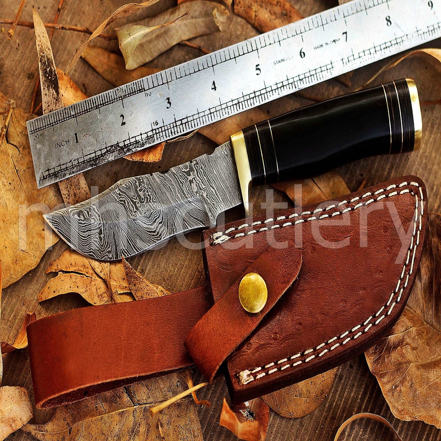 Custom Damascus Steel Hunting Skinner Round Handle Knife With Bull Horn Handle