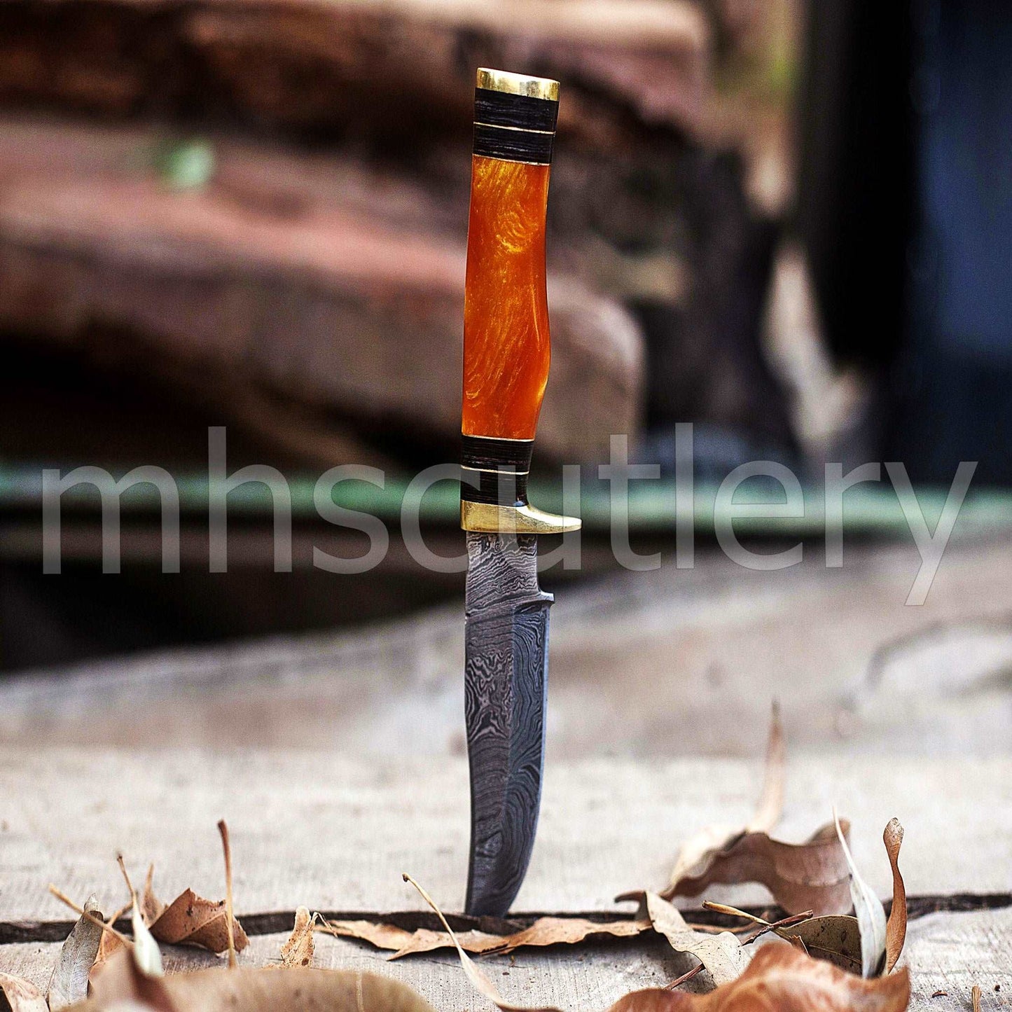 Custom Hand Forged Damascus Steel Hunter Skinner Knife With Yellow Handle