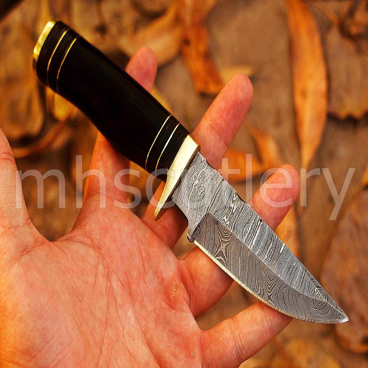 Custom Handmade Damascus Steel Skinner Knife With Bull Horn Handle