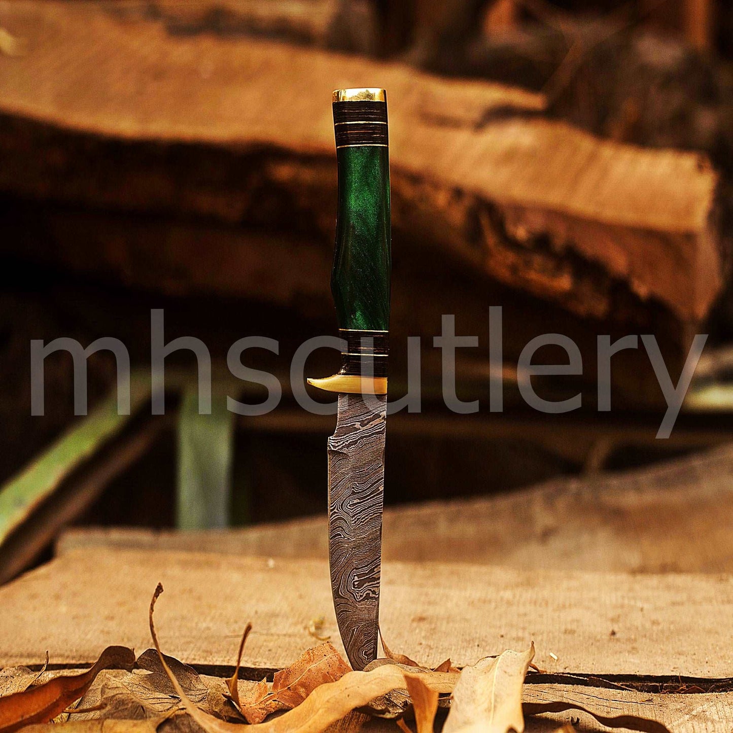 Custom Hand Forged Damascus Steel Hunter Skinner Knife With Resin Handle