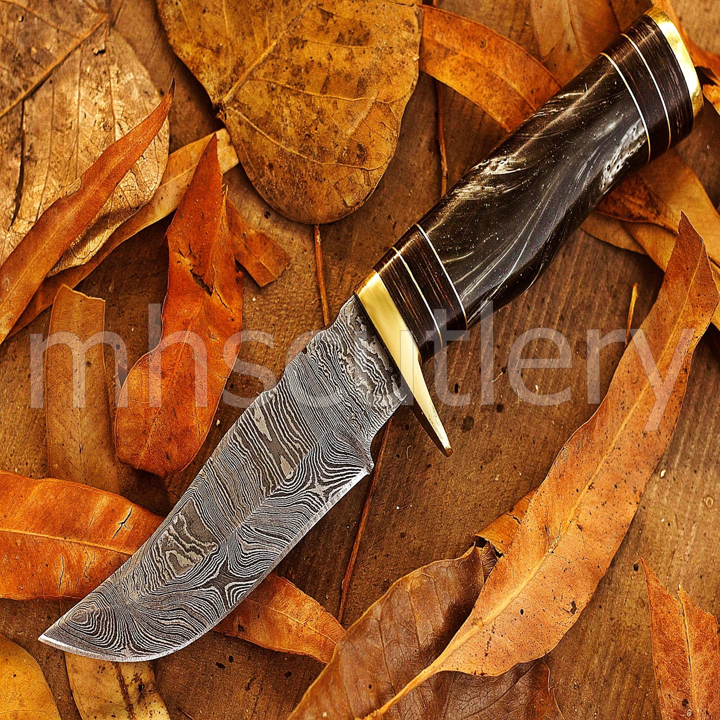 Hand Forged Damascus Steel Skinner Hunting Knife With Resin Handle