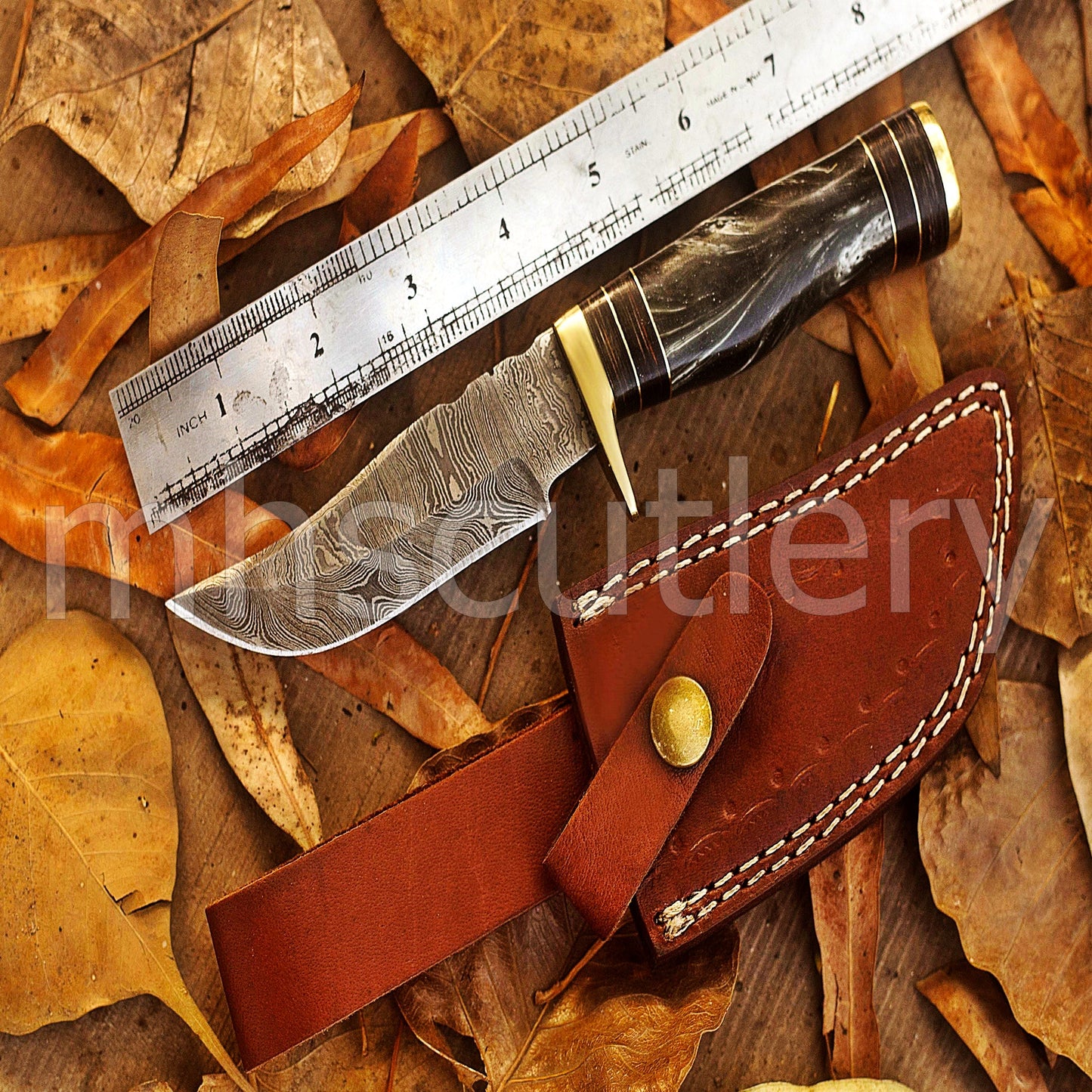 Hand Forged Damascus Steel Skinner Hunting Knife With Resin Handle