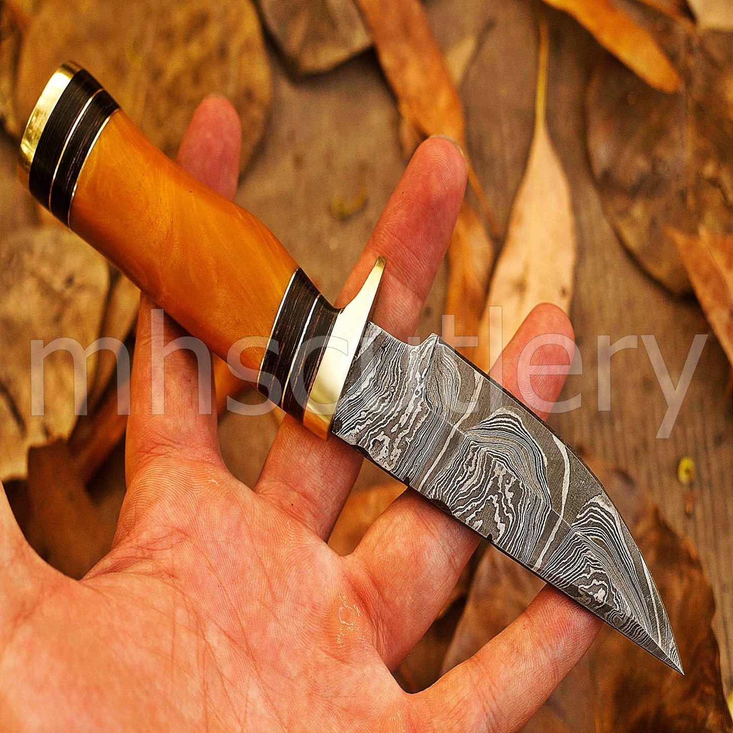 Custom Hand Forged Damascus Steel Hunter Skinner Knife