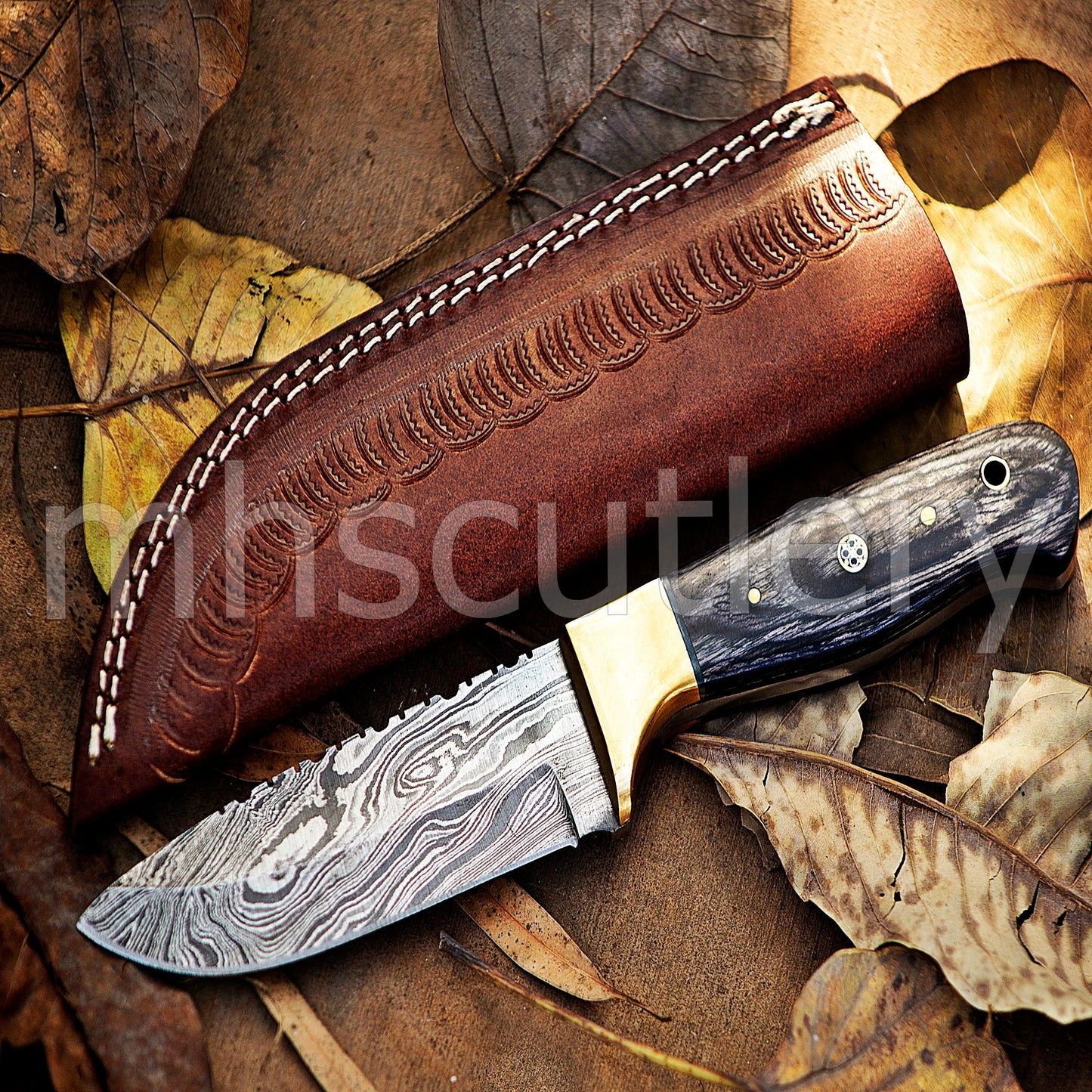 Custom Made Damascus Steel Hunter Fixed Blade Skinning Knife