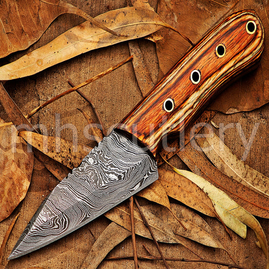 Handmade Damascus Steel Tactical Hunting Skinner Knife