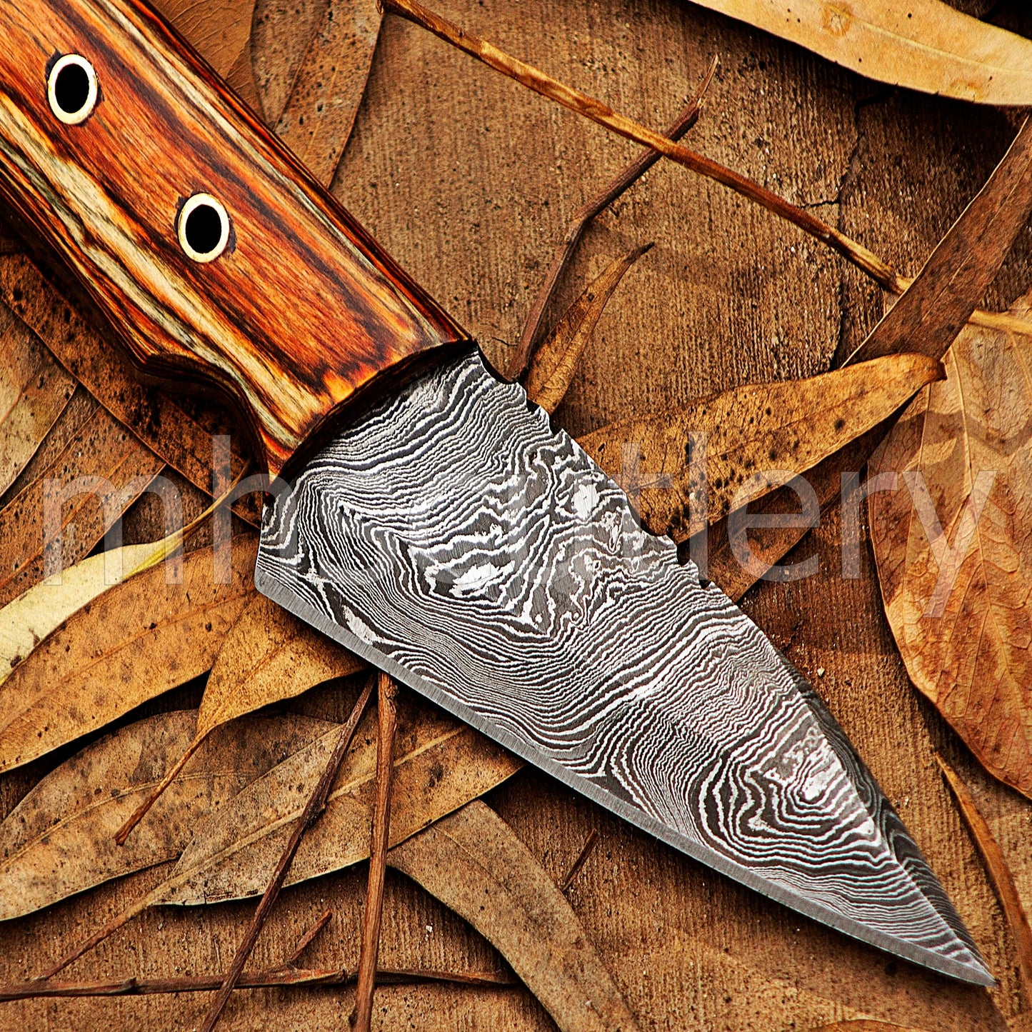 Handmade Damascus Steel Tactical Hunting Skinner Knife