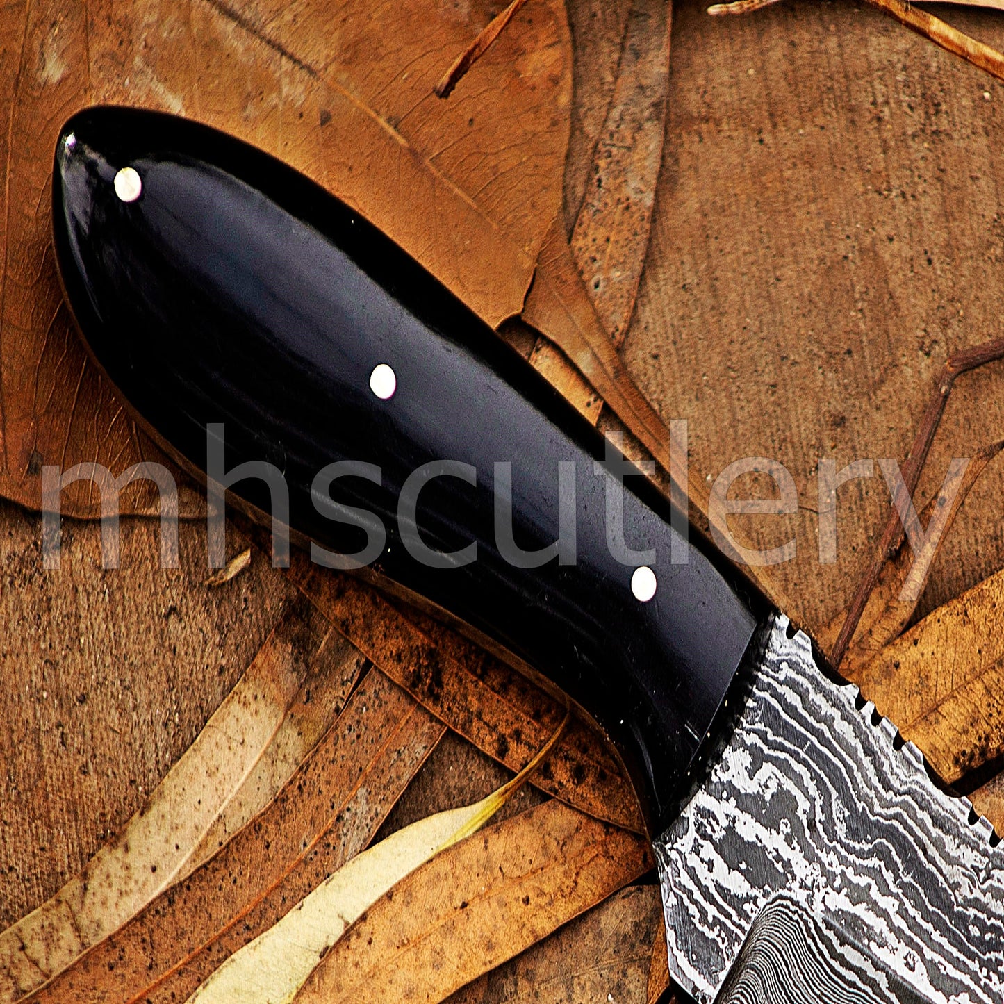 Custom Made Damascus Steel Hunter Skinning Knife With Bull Horn Handle