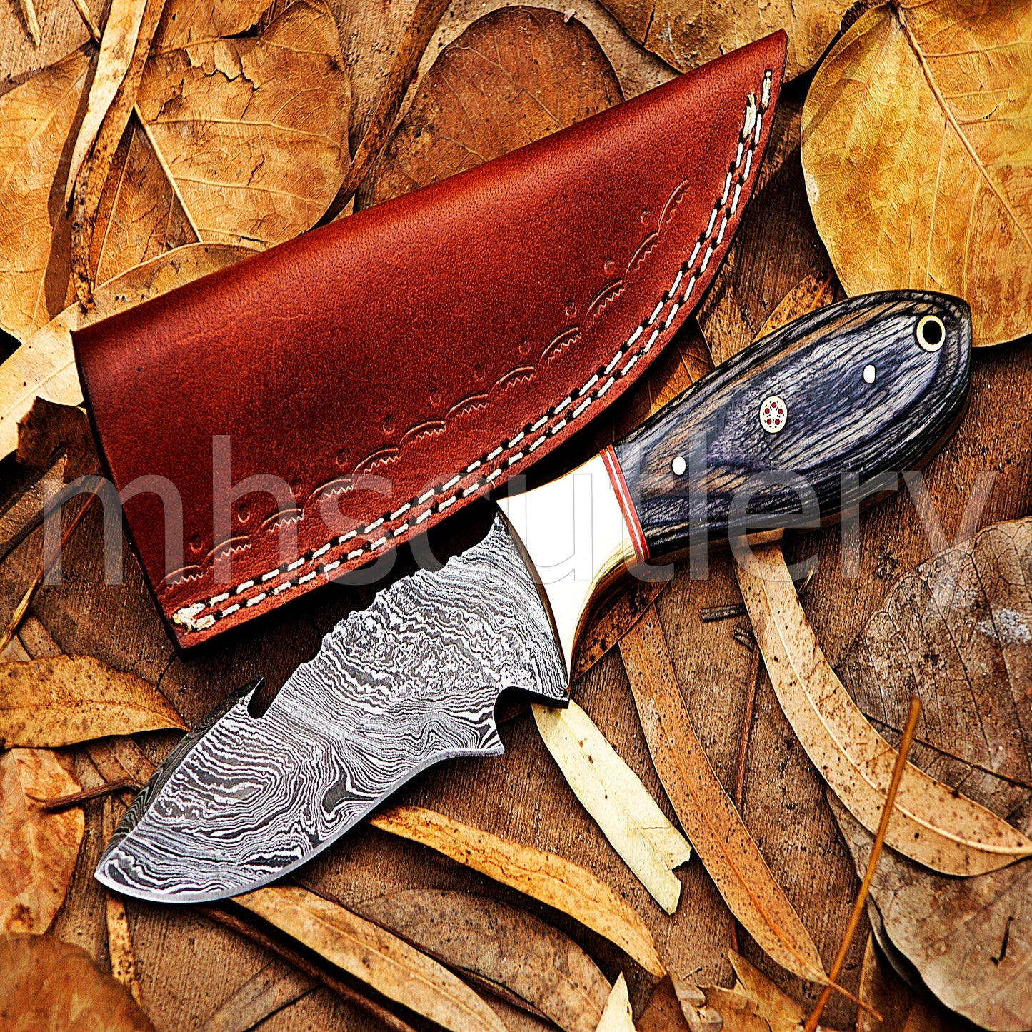 Handmade Fixed Blade Gut Hook Skinner Damascus Steel Knife