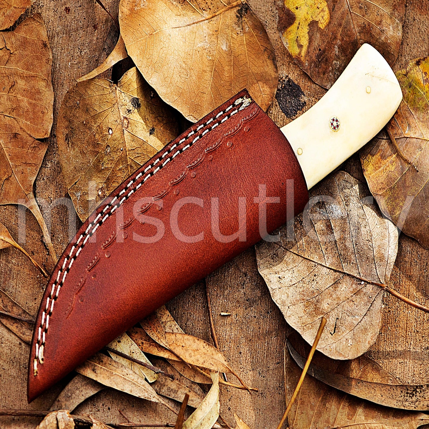 Damascus Steel Fixed Blade Skinning Knife / Bone Handle