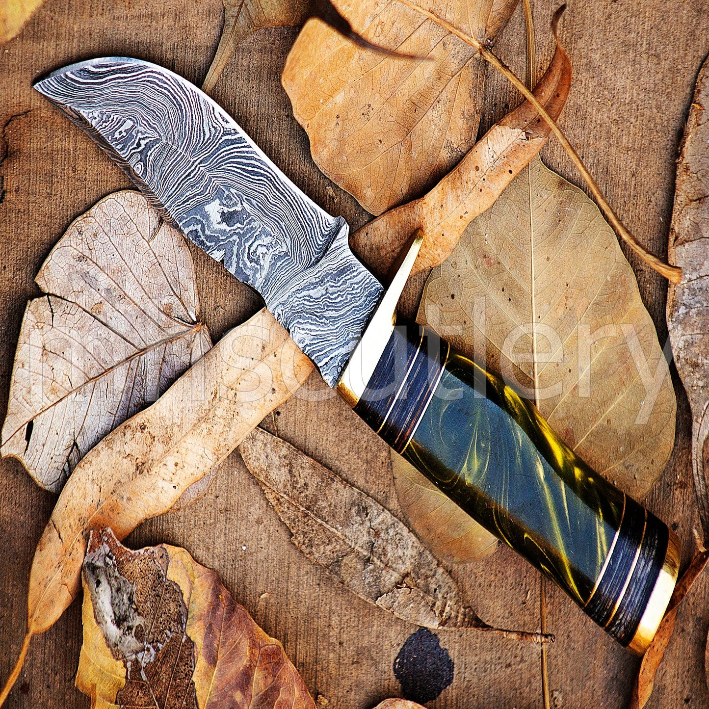 Damascus Steel Hunting Skinner Knife With Resin Handle