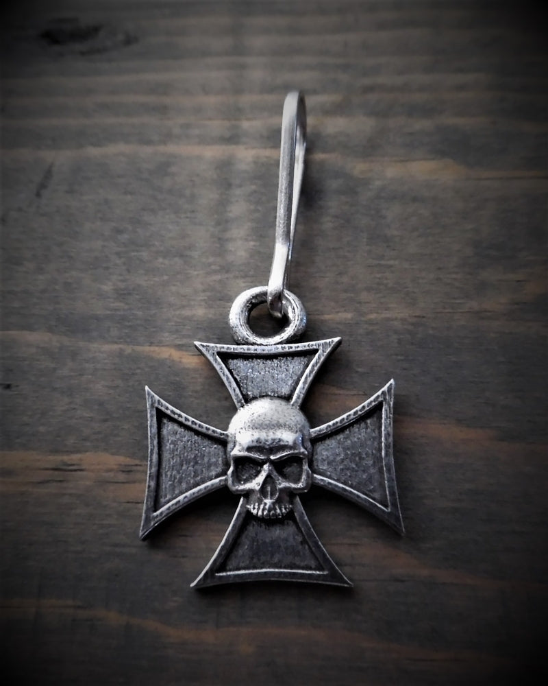 BZP-32 Maltese Cross Skull Zipper Pull Zipper Pulls Virginia City Motorcycle Company Apparel 