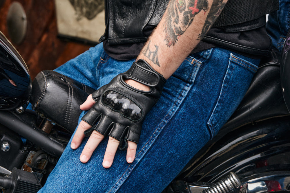 DS18 Sporty Fingerless Glove Men's Fingerless Gloves Virginia City Motorcycle Company Apparel 